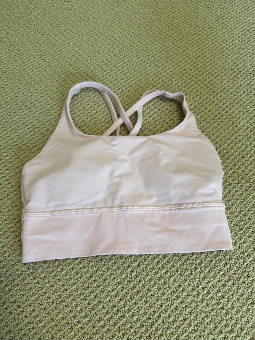 Like new!-lululemon energy bra-size 4